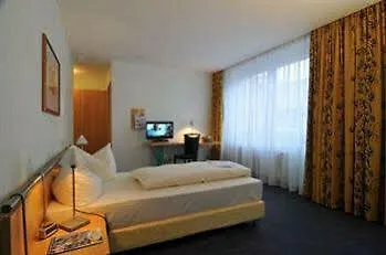 Hotell Western Im Forum Muelheim 4*