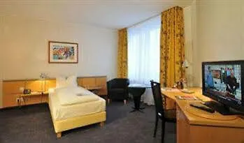 Hotell Western Im Forum Muelheim 4*